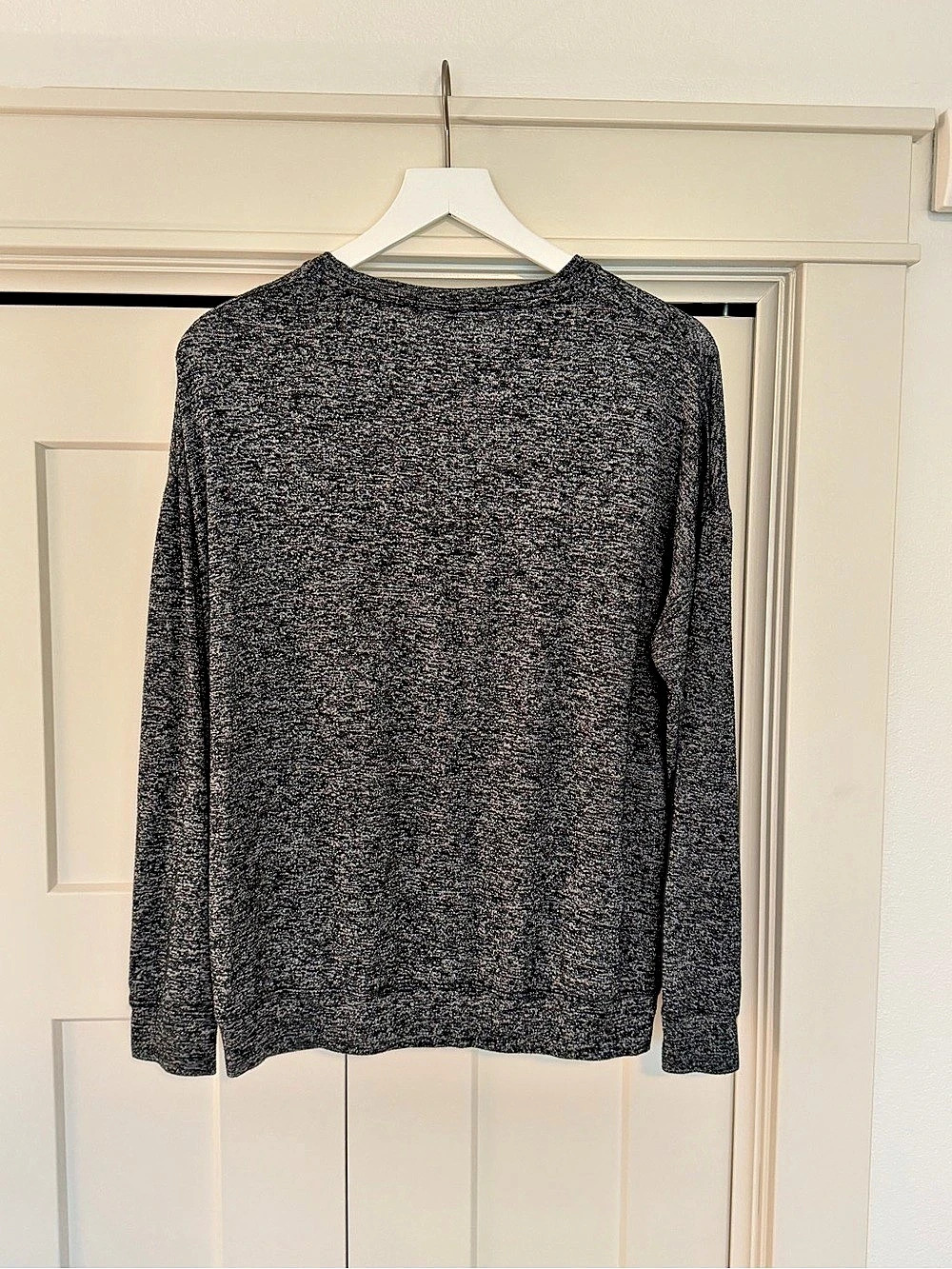 Athleta Mindful Long Sleeve Top Size Small Like New